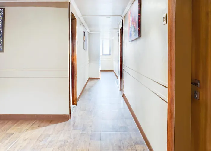 Super Townhouse Oak Viman Nagar Downtown Formerly Hotel Cilantro Kharadi