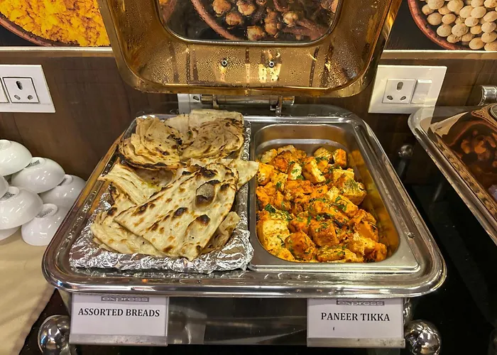 Hotel Cardinal Express Oxmo Delhi Airport New Delhi