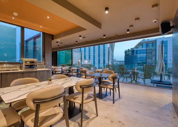 VITA Hotel&Rooftop San Ġiljan