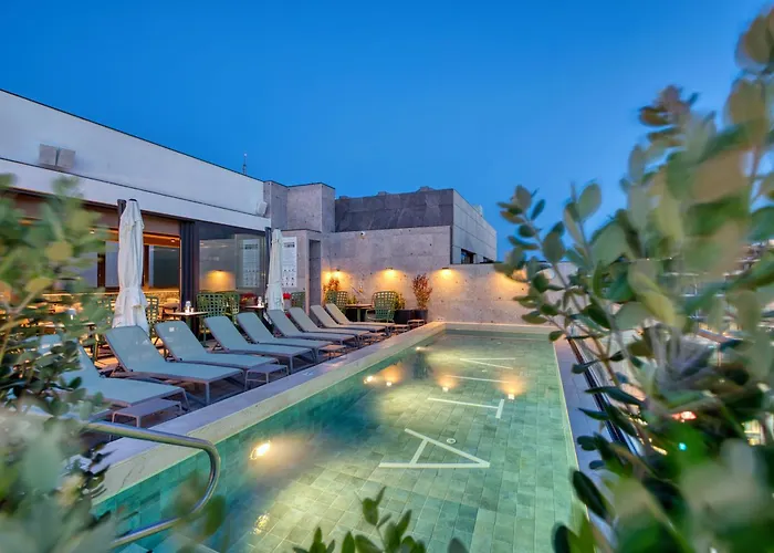 VITA Hotel&Rooftop San Ġiljan