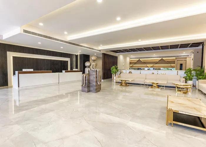 Hotel Elinor By Dazzling Hotels & Resorts Agra 