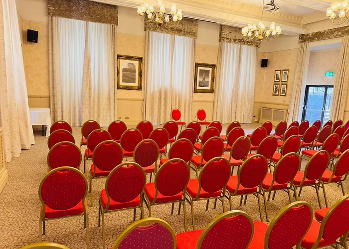 Thomas Arms Hotel Llanelli
