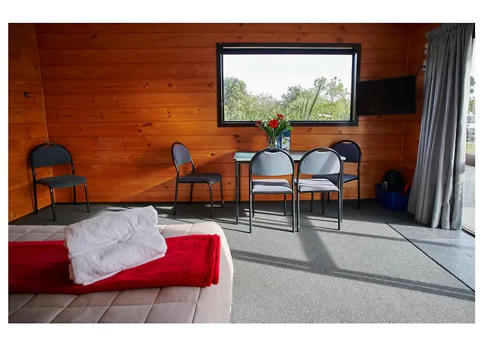 Greymouth Seaside Top 10 Holiday Park