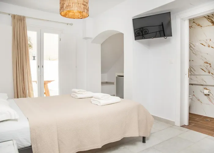 Terra Fos Naxos Studios Naxos City