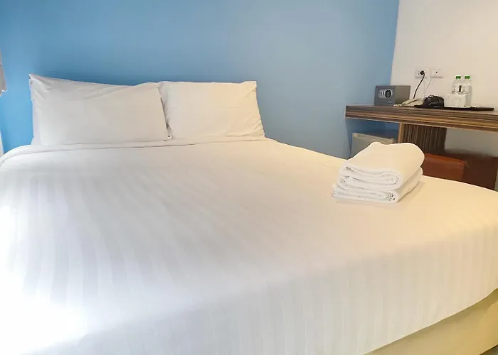 Nantra Ekkamai Hotel กรุงเทพมหานคร