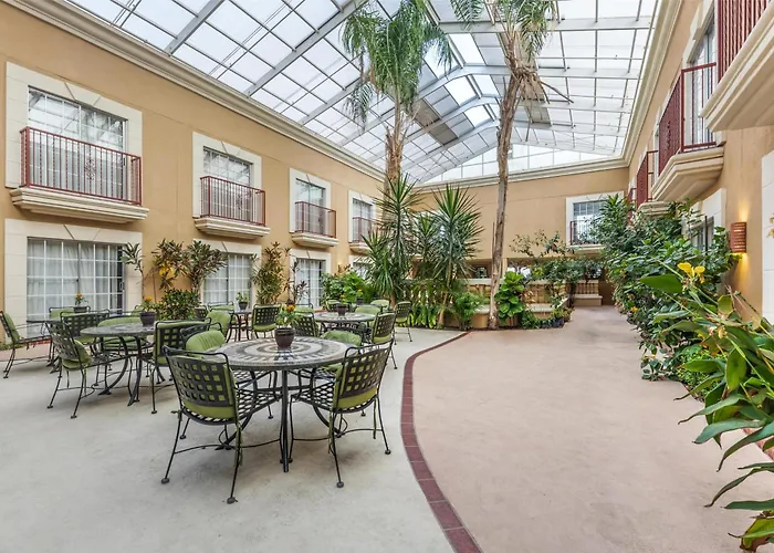 Best Western Plus Atrium Inn Schertz