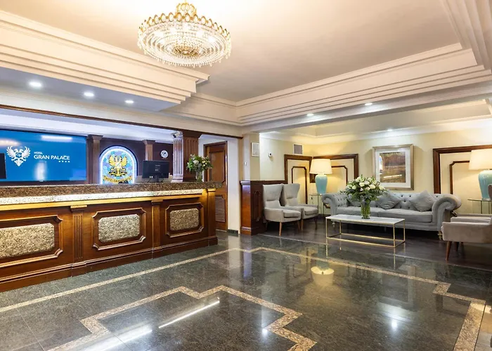 Hotel Gran Palace Santiago