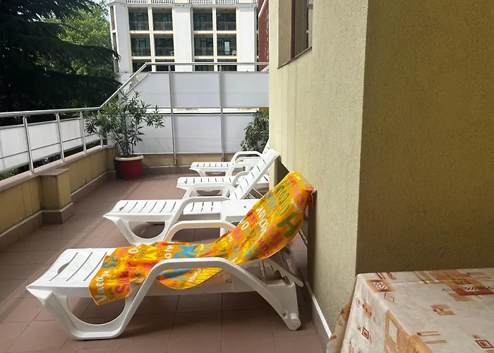 Hostel Malibu Sunny Beach