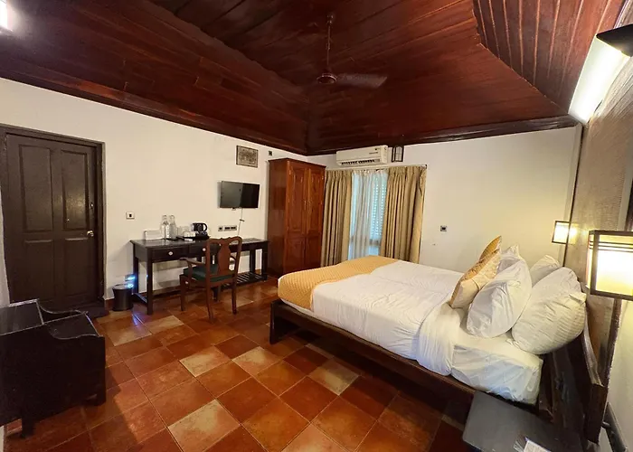 Kumarakom Tharavadu - A Heritage Hotel, Kumarakom By Perfect Stays