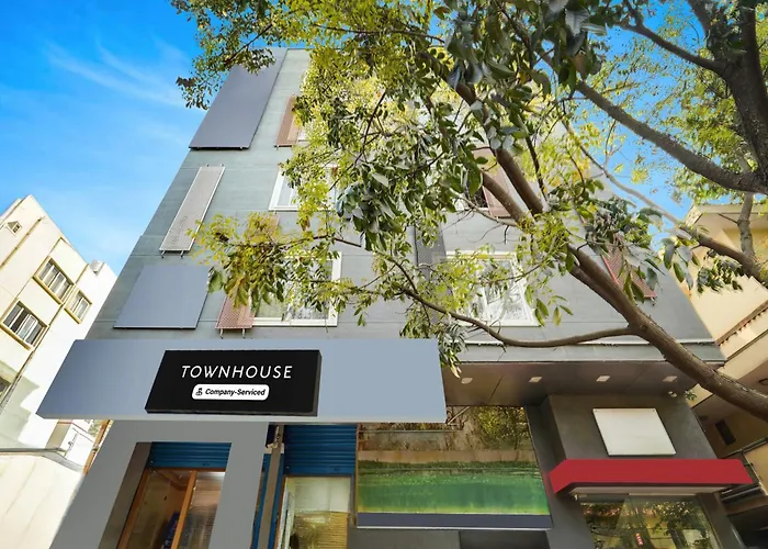 Super Townhouse Btm Layout Near Madiwala Lake Formerly Q Rooms Bangalore