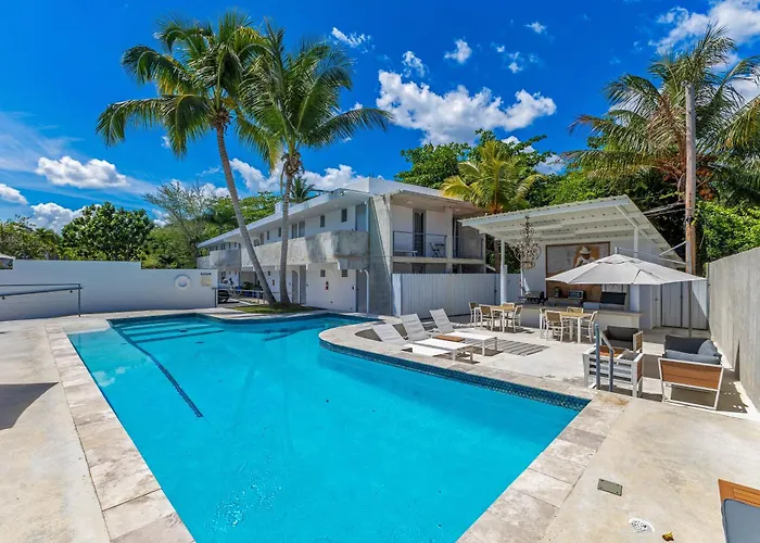 Viento Beach Lodge Dorado
