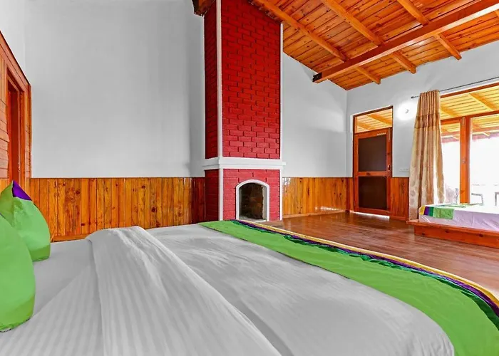 Hotel Om Villa With Valley View, 6Kms From Mukteshwar Dham