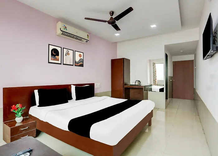 Collection O Ichchhapor Hazira Formerly Hotel Swagat Surat
