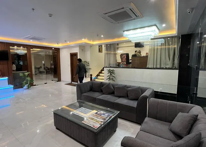 Hotel Sundaram Continental Prayagraj