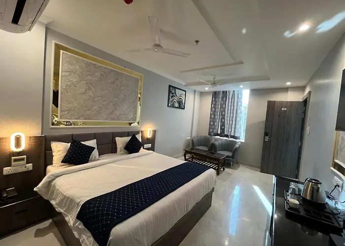 Hotel Sundaram Continental Prayagraj