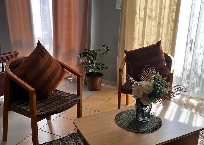 Platinum Airport Lodge & Guesthouse Pretoria