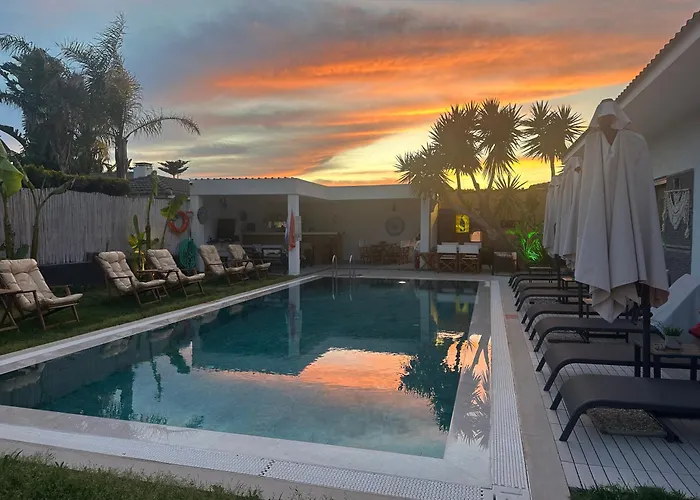 Mavi Yengeç Çeşme Butik Otel