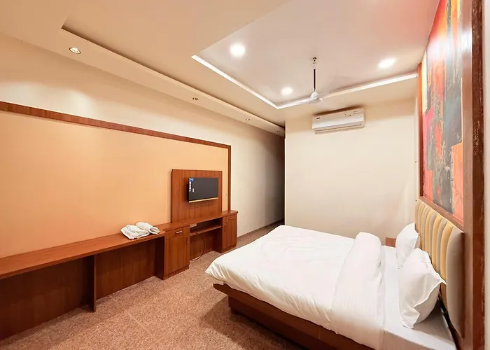 Sai Srushti Residency Hotel Dombivli