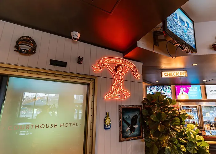 Courthouse Hotel Sydney