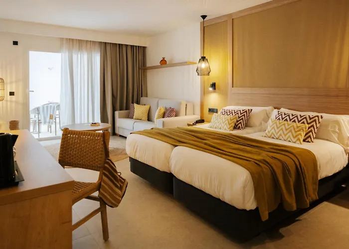 Hotel Caramelo Marina Calan Bosch - Adults Only Cala'N Bosch 