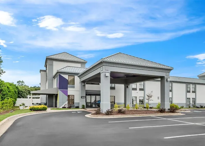 Spark By Hilton Spring Lake Fayetteville