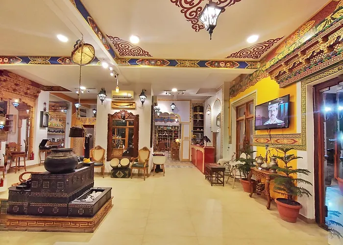 Hotel Grand Himalaya Leh