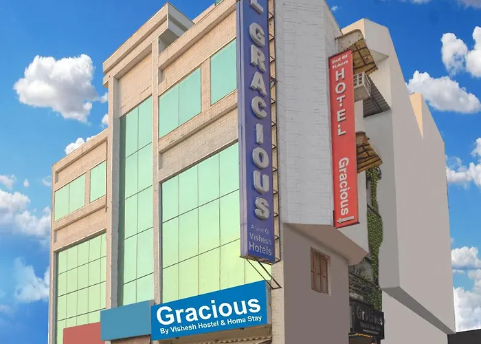 Gracious By Vishesh Hotels & Home Stay New Delhi