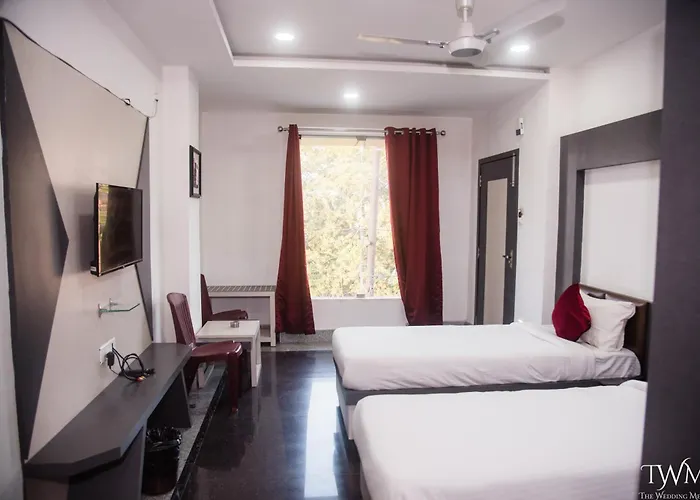 Hotel La Vista Inn Tinsukia