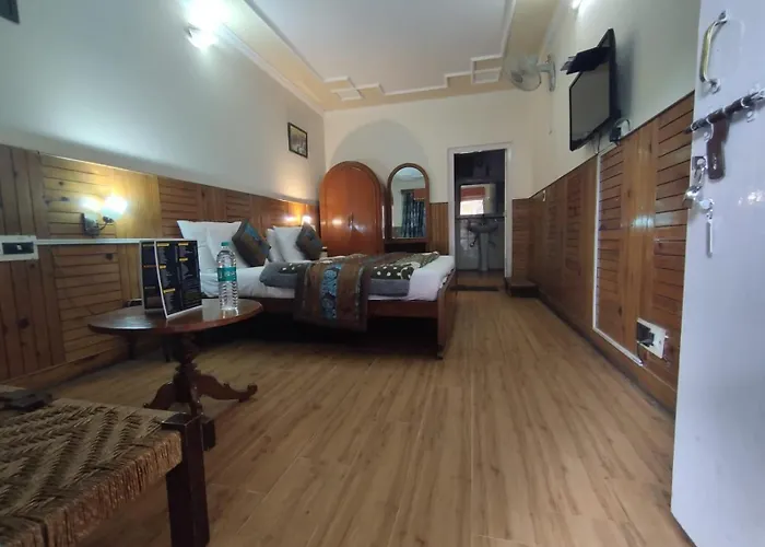 Hotel Aroma Nainital In House Parking