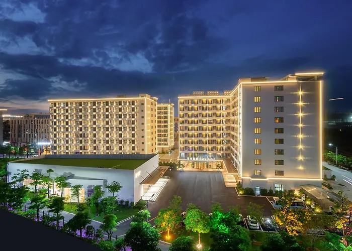 广州白云国际机场可可酒店cocohotel T2航站楼店 提供机场免费班车和交易会班车服务