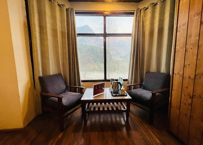 White Rose Hotel By #Link Way Manali 