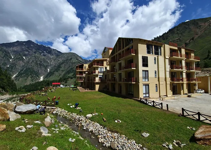 The Sarai, Naran Hotel
