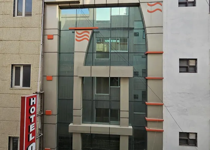 Hotel Opera Near Yashobhoomi & Airport New Delhi