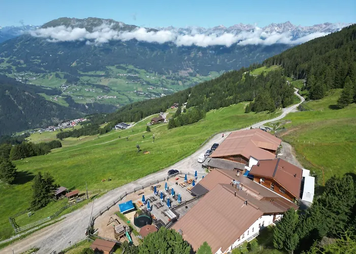Hotel Tanzalm Jerzens