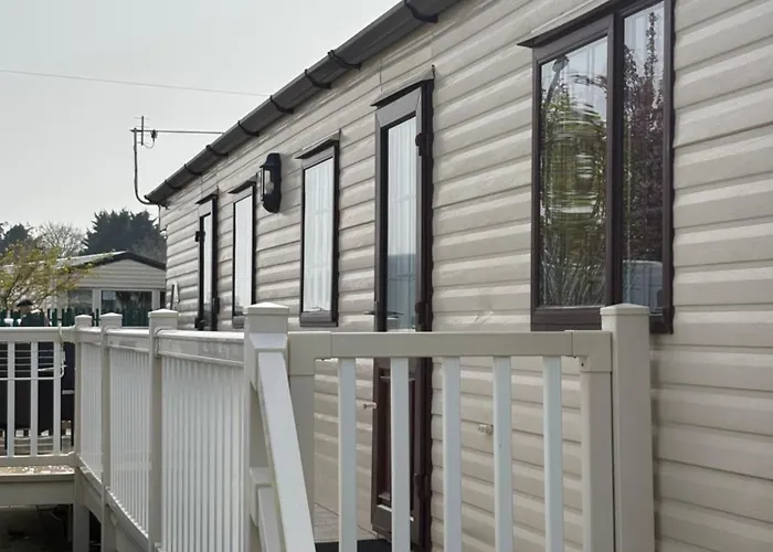 152 North Happy Days Holiday Homes Chapel Saint Leonards