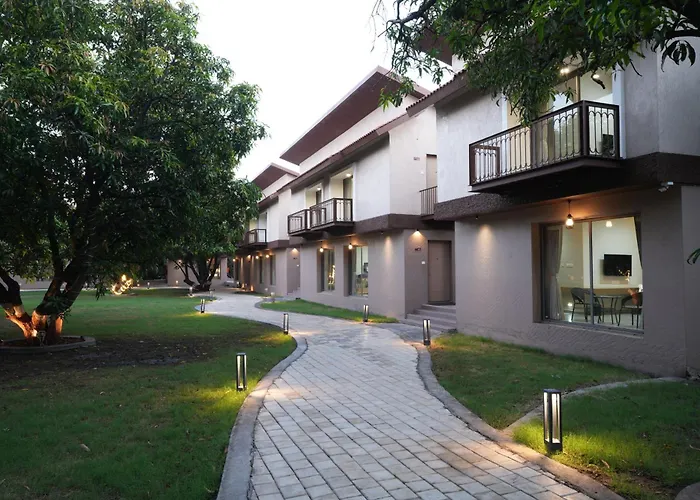 Gir Aatithya Clarks Inn Sasan Gir