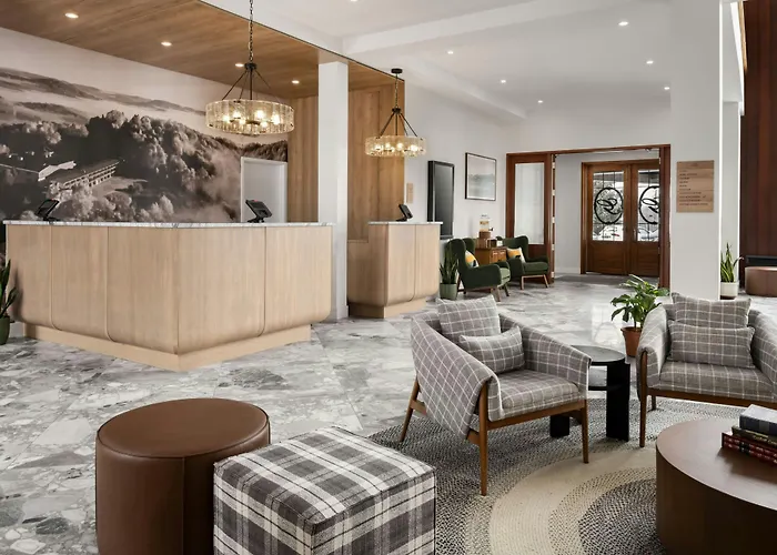 Mont Gabriel, Sainte-Adele, A Tribute Portfolio Resort