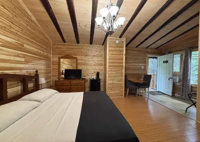 Auberge Alpine Inn Sainte-Adele
