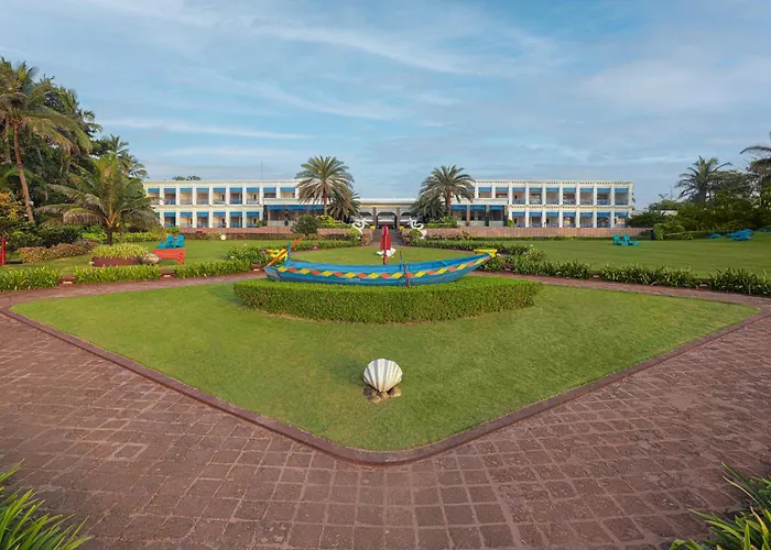 Mayfair Palm Beach Resort Gopalpur 