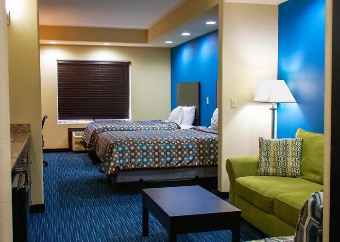 Karnes City Lodge