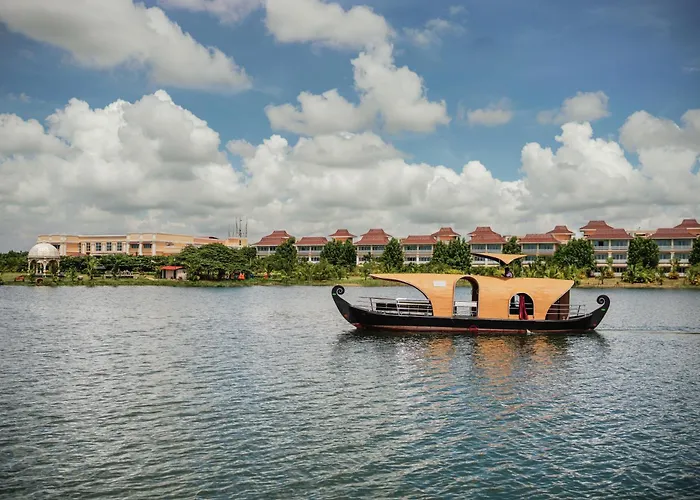 Mayfair Lake Resort Raipur 