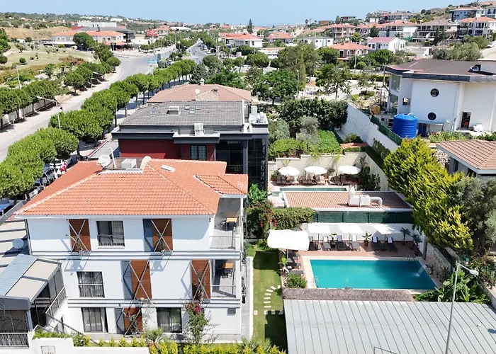 Ruwais Hotel Çeşme