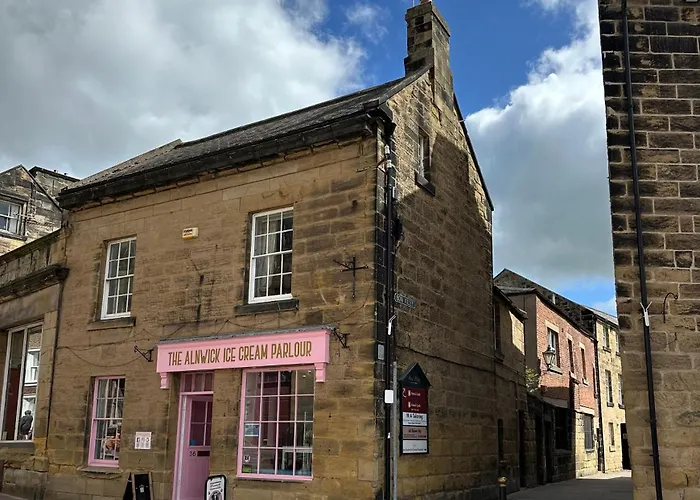 Bow Alley Lodge Alnwick
