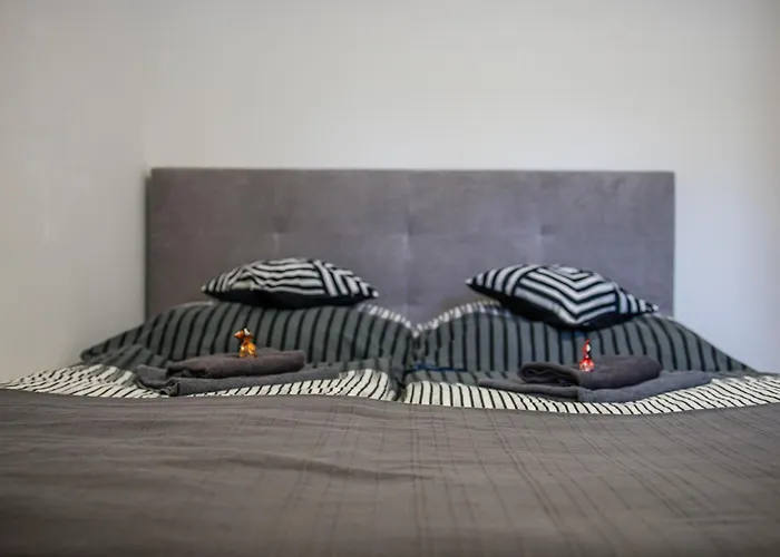 Mira Nest - Budapest City
