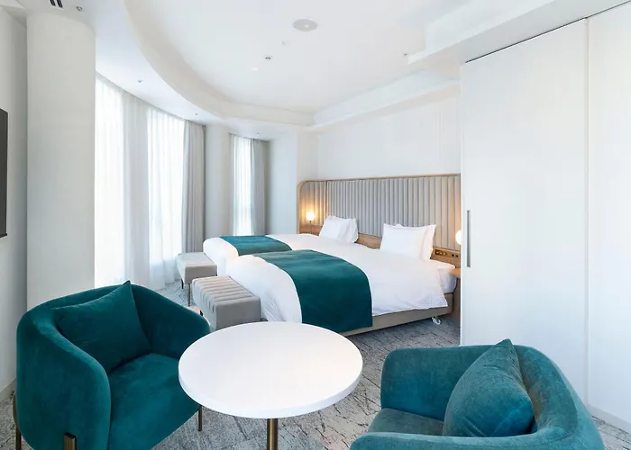 Hotel Comento Yokohama Kannai