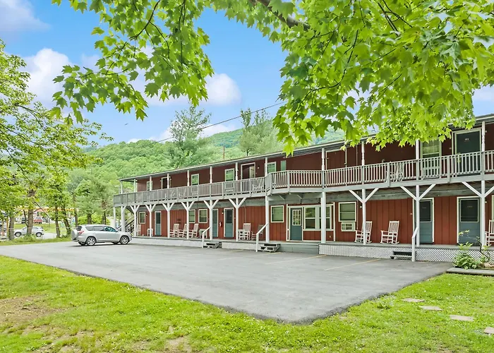 The Valley Inn Maggie Valley
