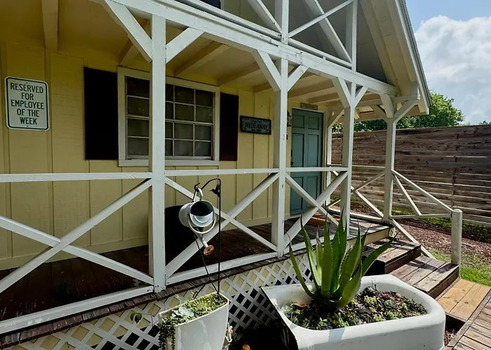 Hodge Podge Lodge Montgomery