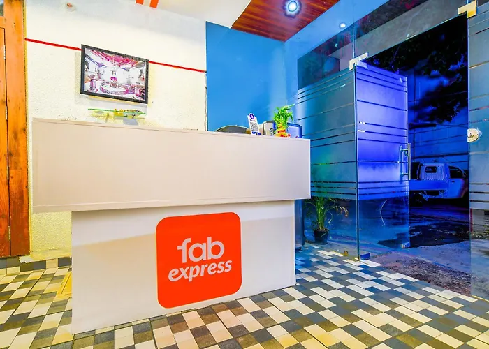 Fabexpress Regal Hotel Indore