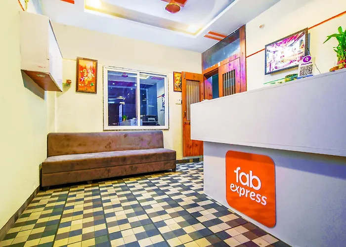 Fabexpress Regal Hotel Indore