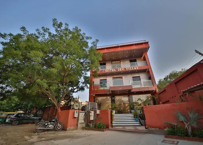 Hotel Dev Vilas , Agra